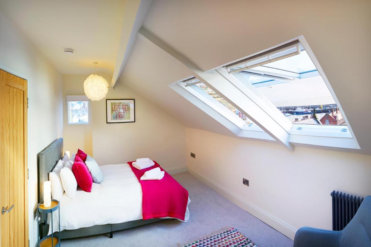 Appartement The Stoop, Stunning Sea Views! à Scarborough Extérieur photo