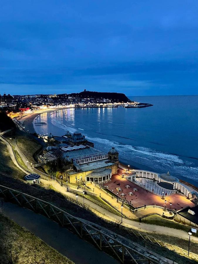 Appartement The Stoop, Stunning Sea Views! à Scarborough Extérieur photo