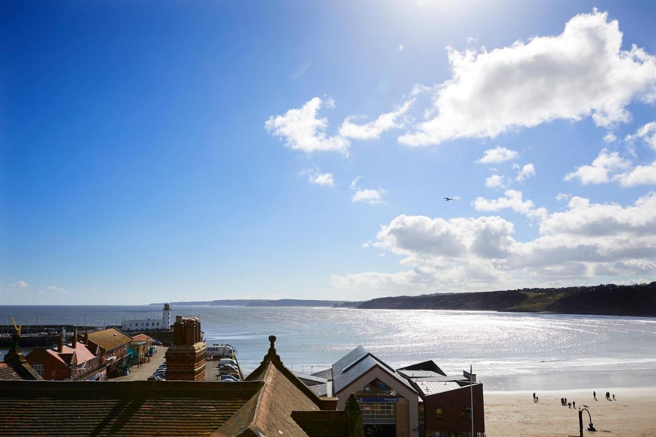 Appartement The Stoop, Stunning Sea Views! à Scarborough Extérieur photo